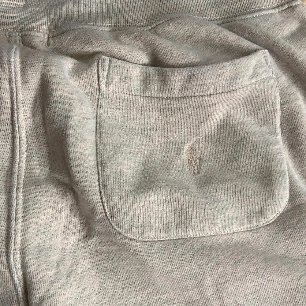 Polo joggers, big fit, size M.